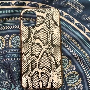 iPhone Xr / 11 case